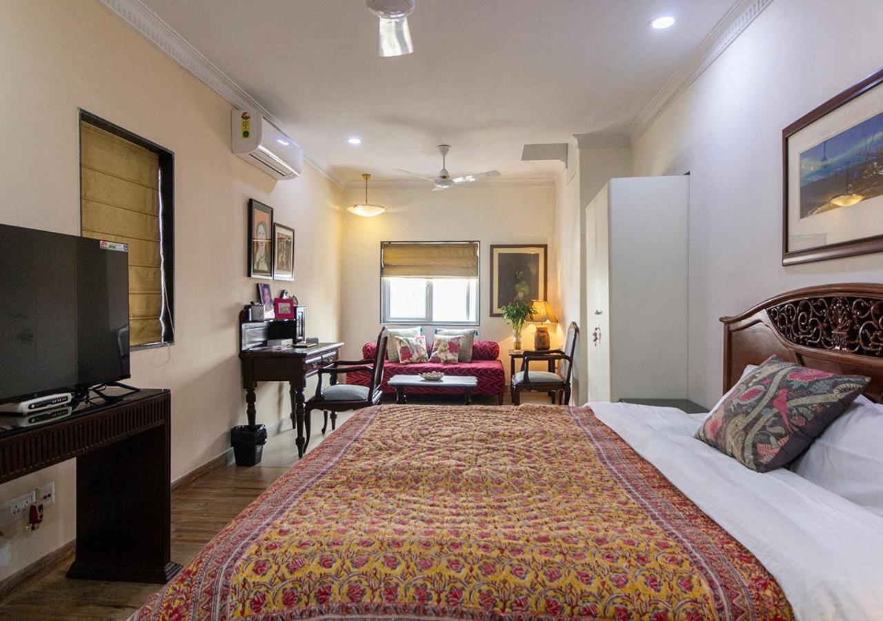 Neelam Bed&Breakfast Kolkata Bagian luar foto