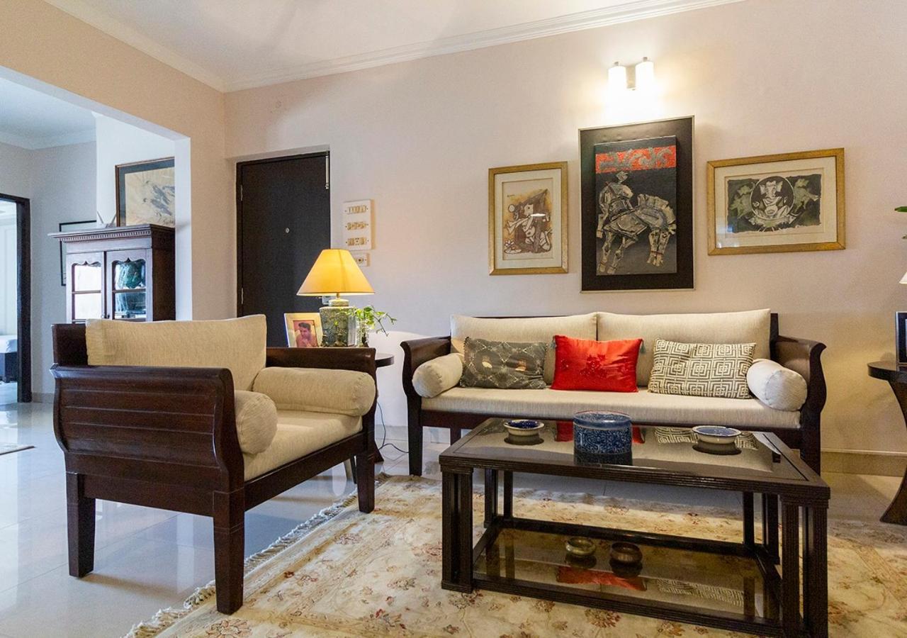 Neelam Bed&Breakfast Kolkata Bagian luar foto