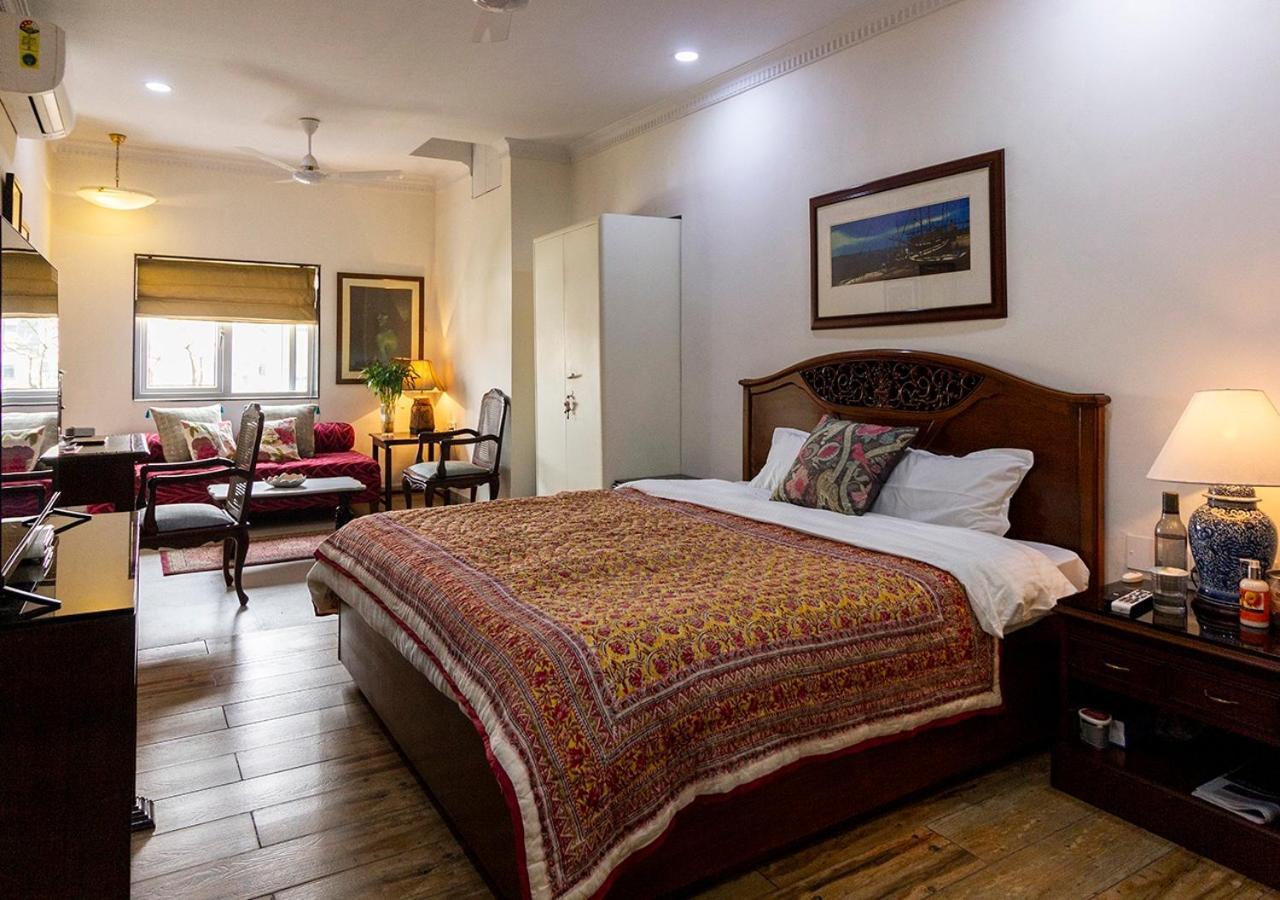 Neelam Bed&Breakfast Kolkata Bagian luar foto