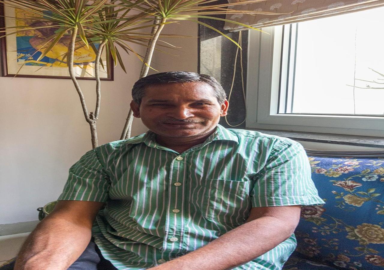 Neelam Bed&Breakfast Kolkata Bagian luar foto