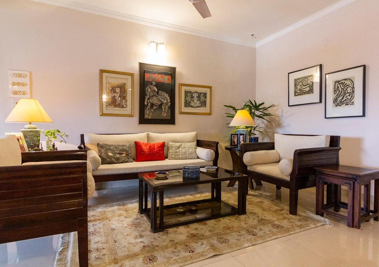Neelam Bed&Breakfast Kolkata Bagian luar foto